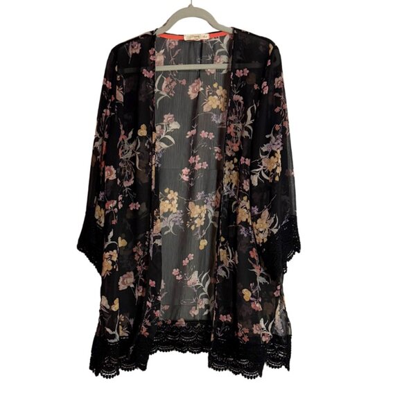 Rewind Tops - Rewind Kimono Shawl Wrap Black Floral Boho Black Lace Fringe Feminine XL